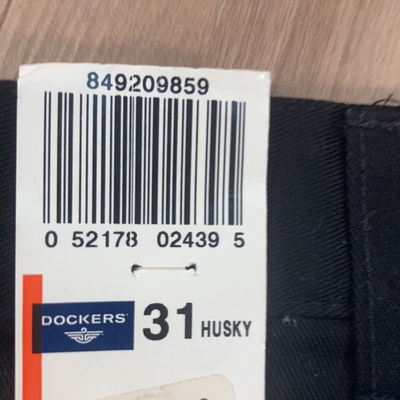 Dockers pleated 100% cotton black pant size 31 Husky - Picture 9 of 11